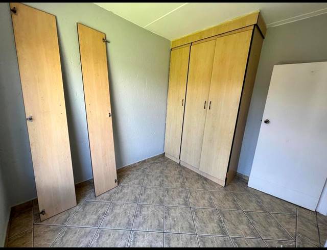 2 BEDROOM TOWNHOUSE FOR SALE IN DALPARK EXT 1